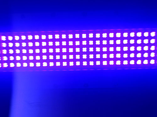 UV-LED固化机技术因节能、环保成为UV LED面光源发展方向